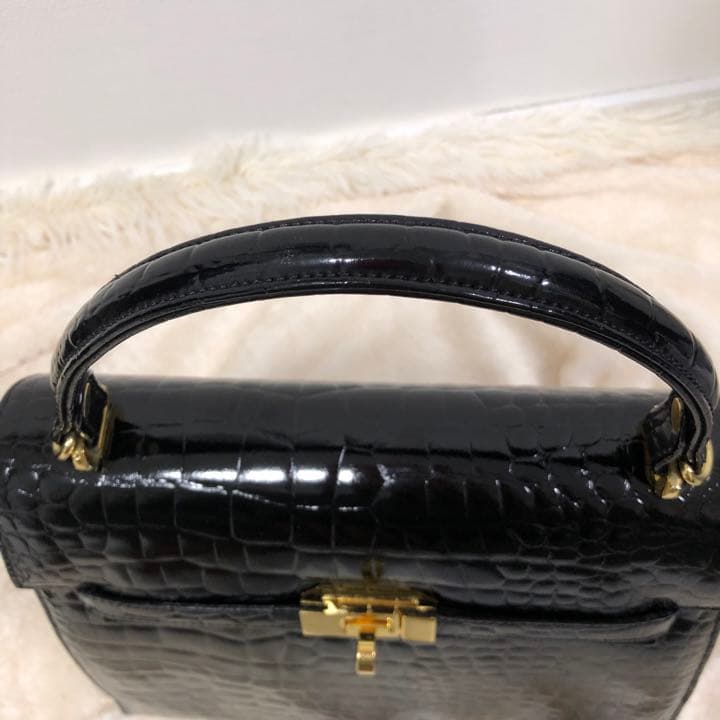 美品】Valentino Marudini/クロコダイル型押/ハンドバッグ - メルカリ