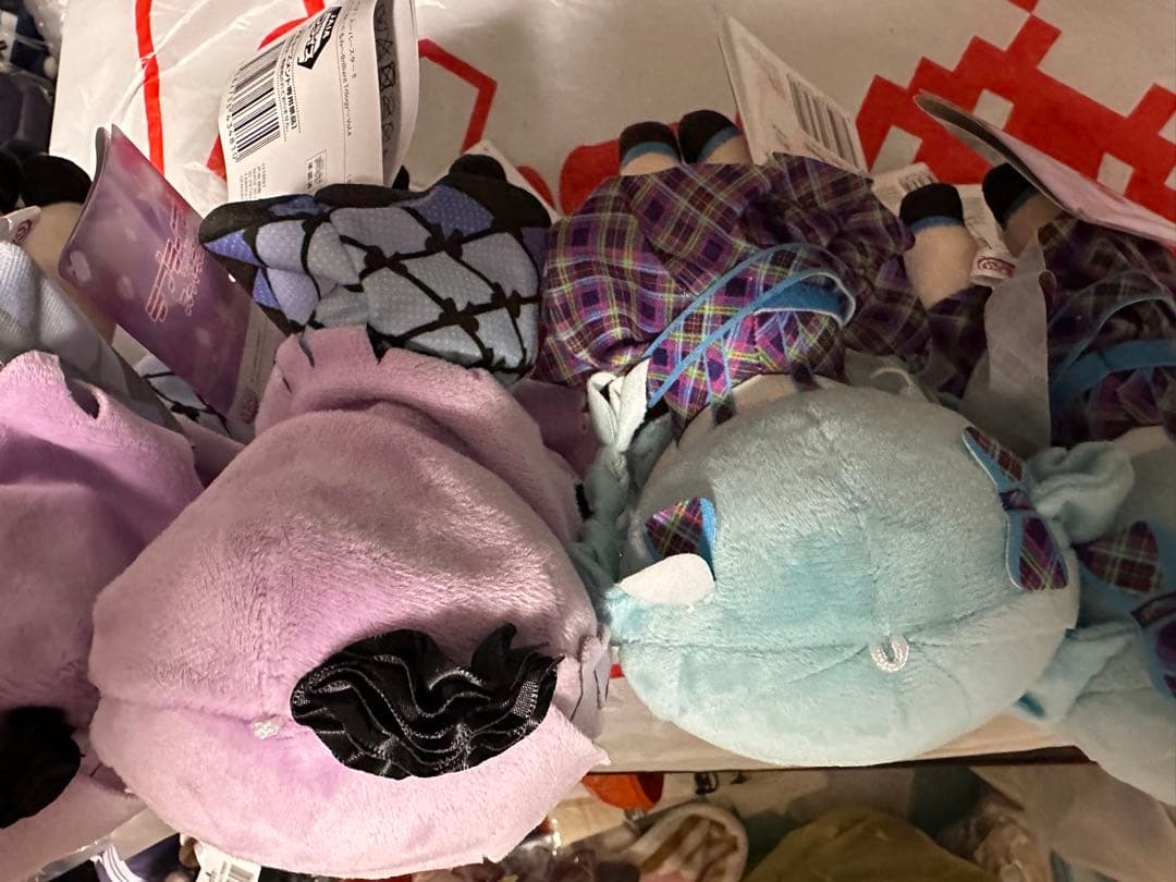 ラブライブ スーパースター　寝そべりぬいぐるみ　12個