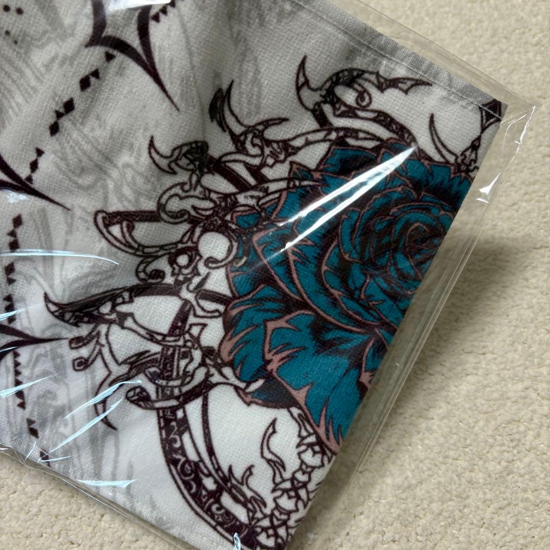 Ado SPECIAL LIVE 2024 心臓 GOODS マフラータオル - メルカリ