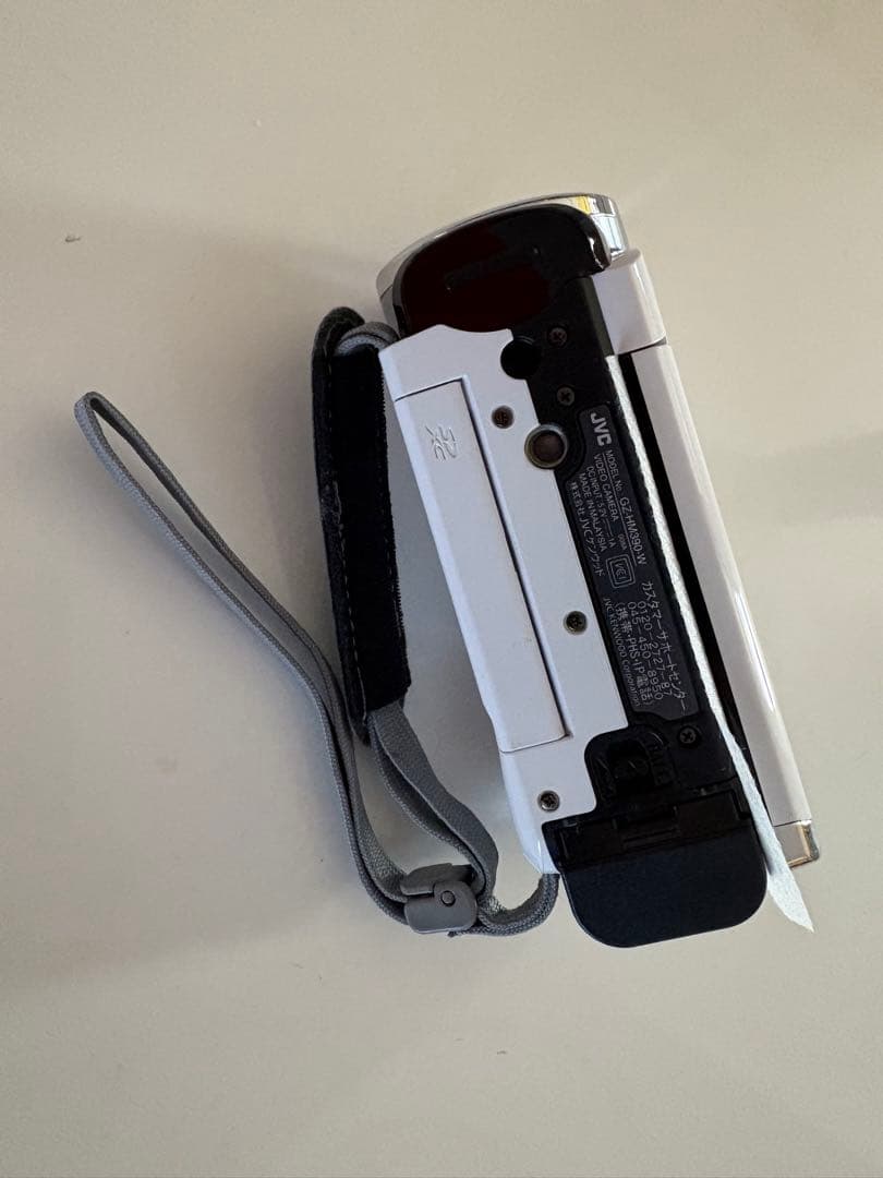 JVCエブリオ　GZ-HM390-W