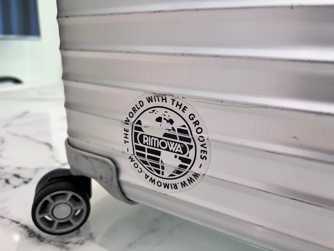 入手困難】廃盤 旧型 RIMOWA リモワ パイロット 4輪