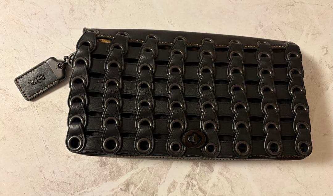 美品★コーチチェーンバッグ