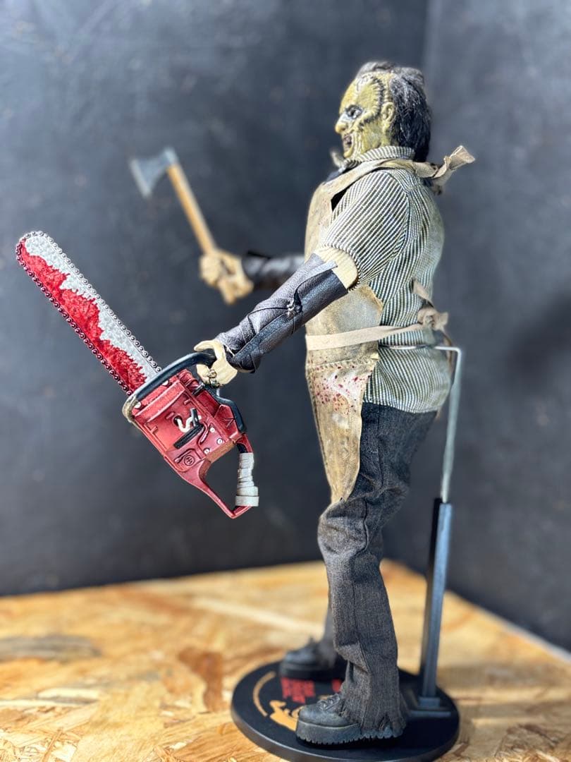 サイドショウ　12インチ　テキサスチェーンソー　レザーフェイス