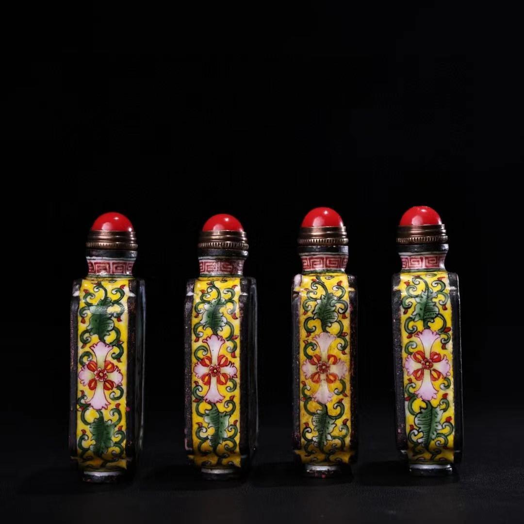 中国古美術・旧藏純銅製景泰藍四大美女の鼻煙壺・純手描き・七宝烧