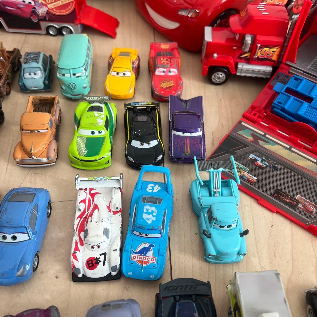 トミカ　カーズ　まとめ　ディズニー　車