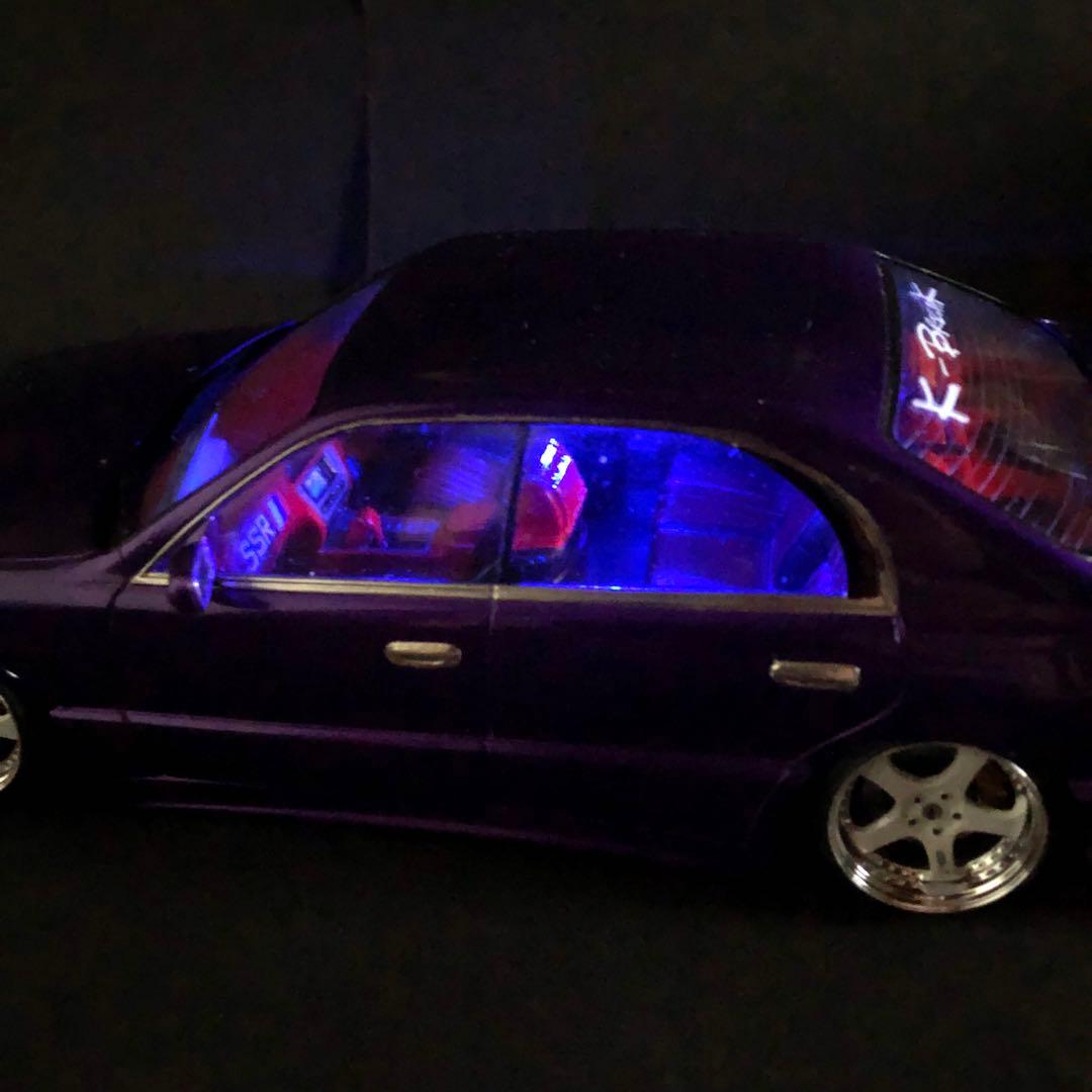 アオシマ 1/24 トヨタ K-BREAK UZS141 マジェスタ 完成品 - メルカリ