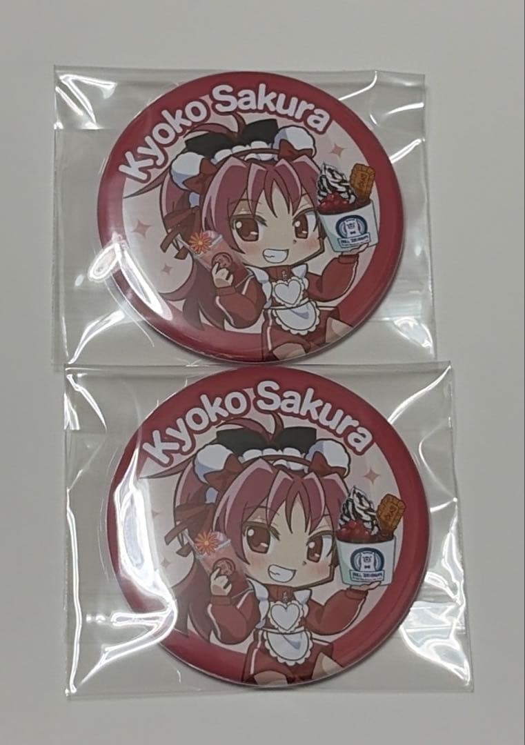 魔法少女まどかマギカ ロールアイス 缶バッジ 佐倉杏子 2個セット