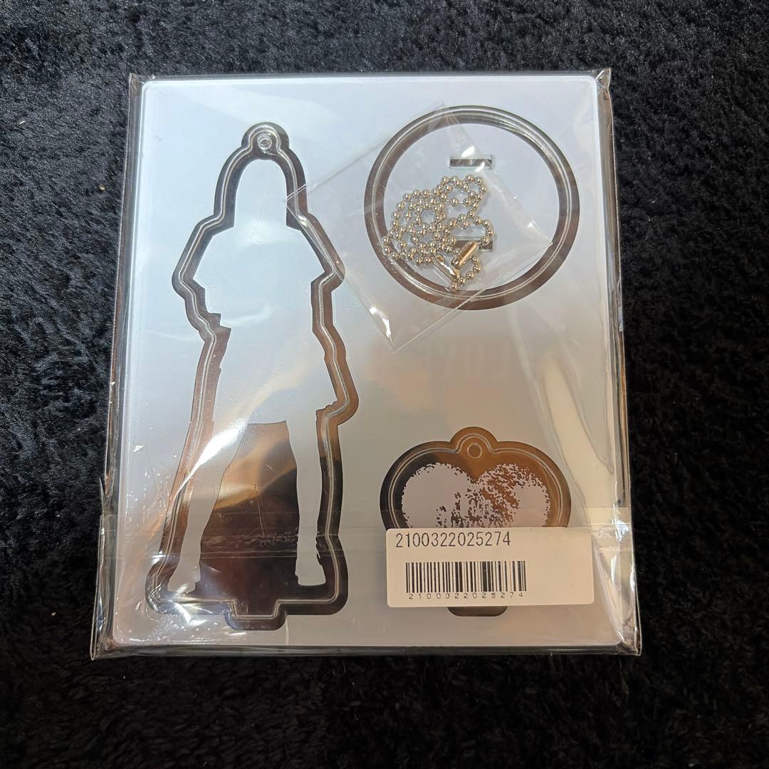 野口衣織 イコラブ =LOVE アクリルスタンド イコノイジョイ - メルカリ