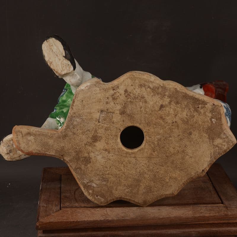 景徳鎮 陶磁器 活仏済公の彫刻 置物 工芸品 美術品 美術品・