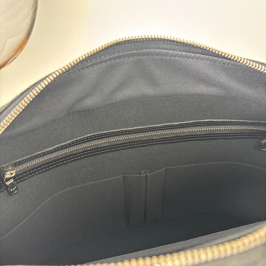 超極美品 ルイヴィトン ダミエグラフィット PDV GM ビジネスバッグ