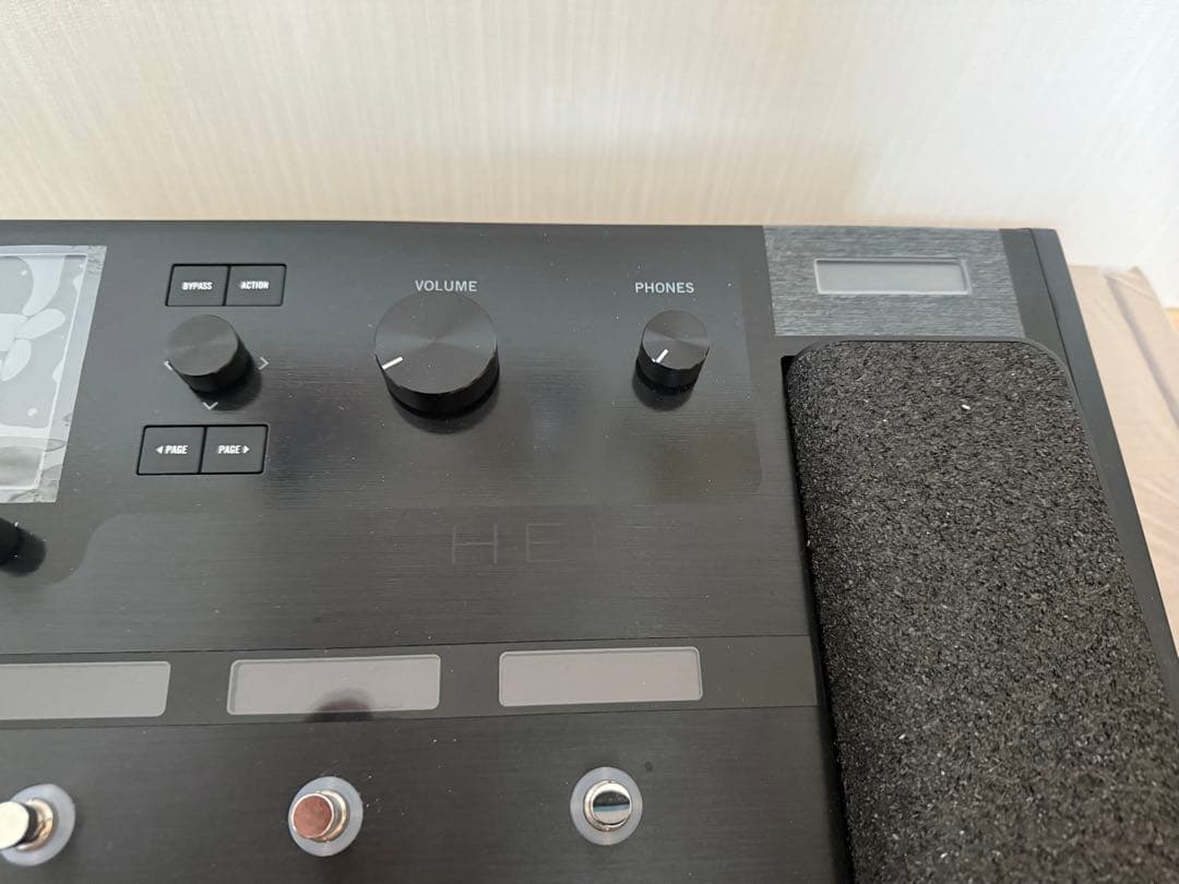 LINE6 Helix Floor ほぼ未使用品　箱付属品完備　純正バッグ付属