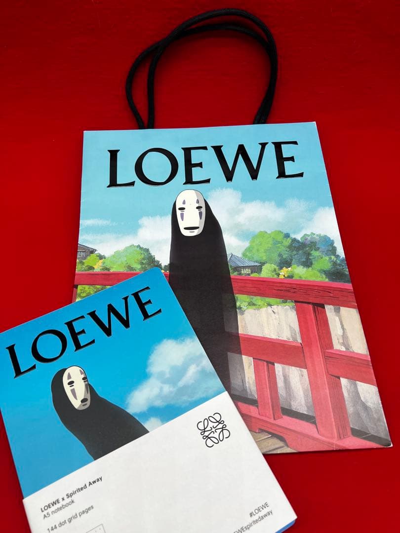 ロエベ LOEWE 千と千尋の神隠し ショッパー LOEWE 千と千尋 コラボ