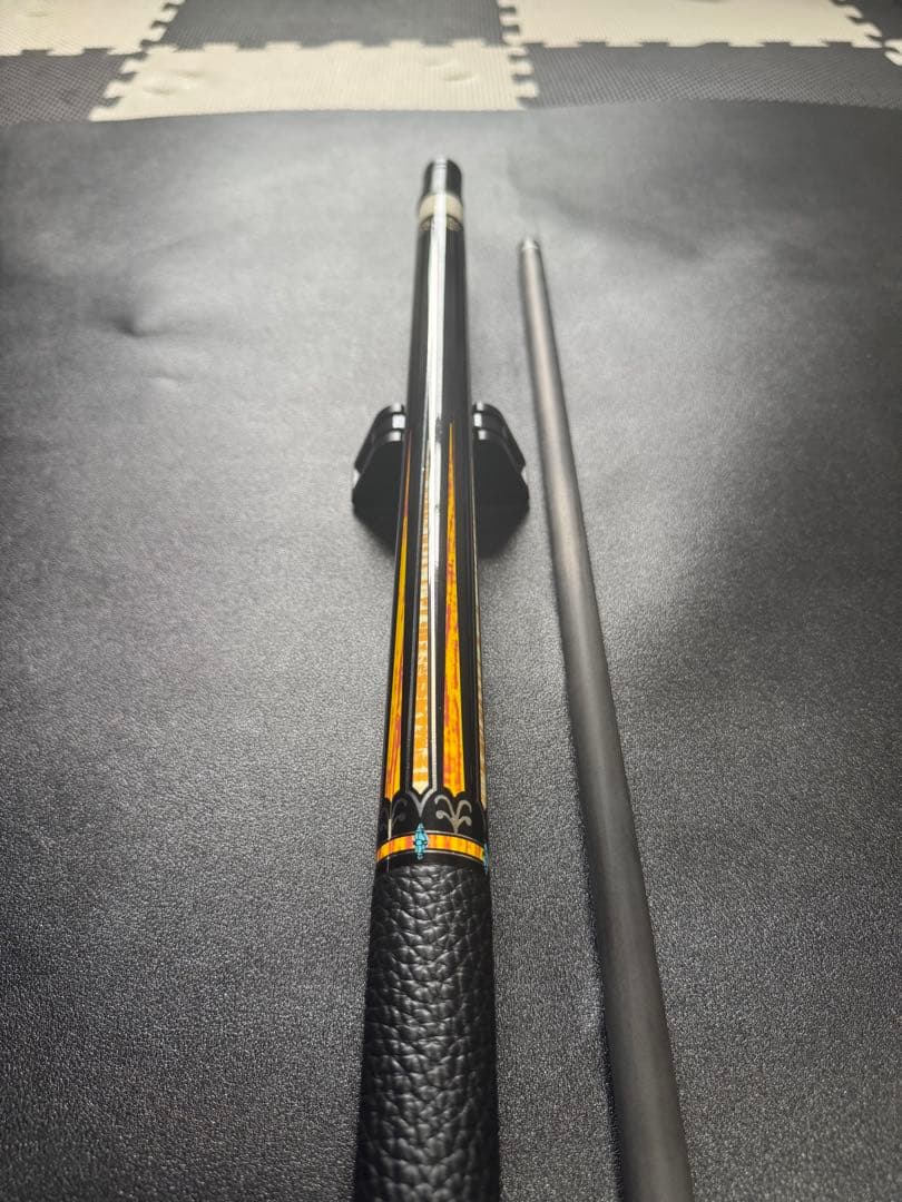 ビリヤードカーボンシャフトキューYEUEKモデル