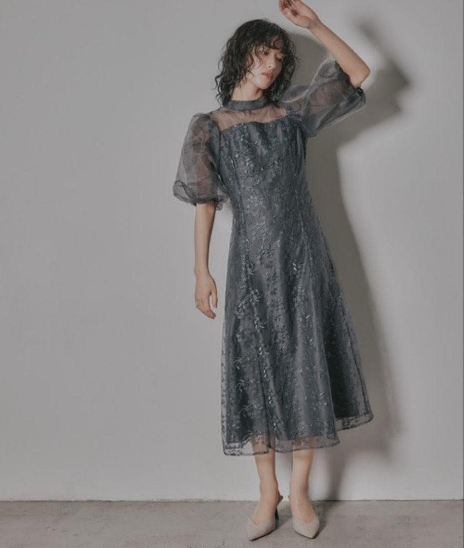 niana ニアナ オーガンジーパフスリーブ刺繍レース S 結婚式