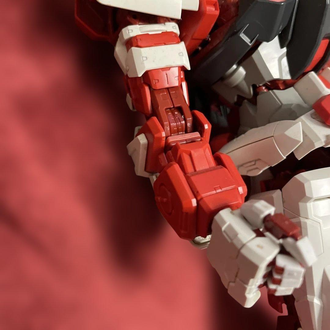 ジャンク】PG 1/60 ガンダムアストレイ レッドフレーム - メルカリ