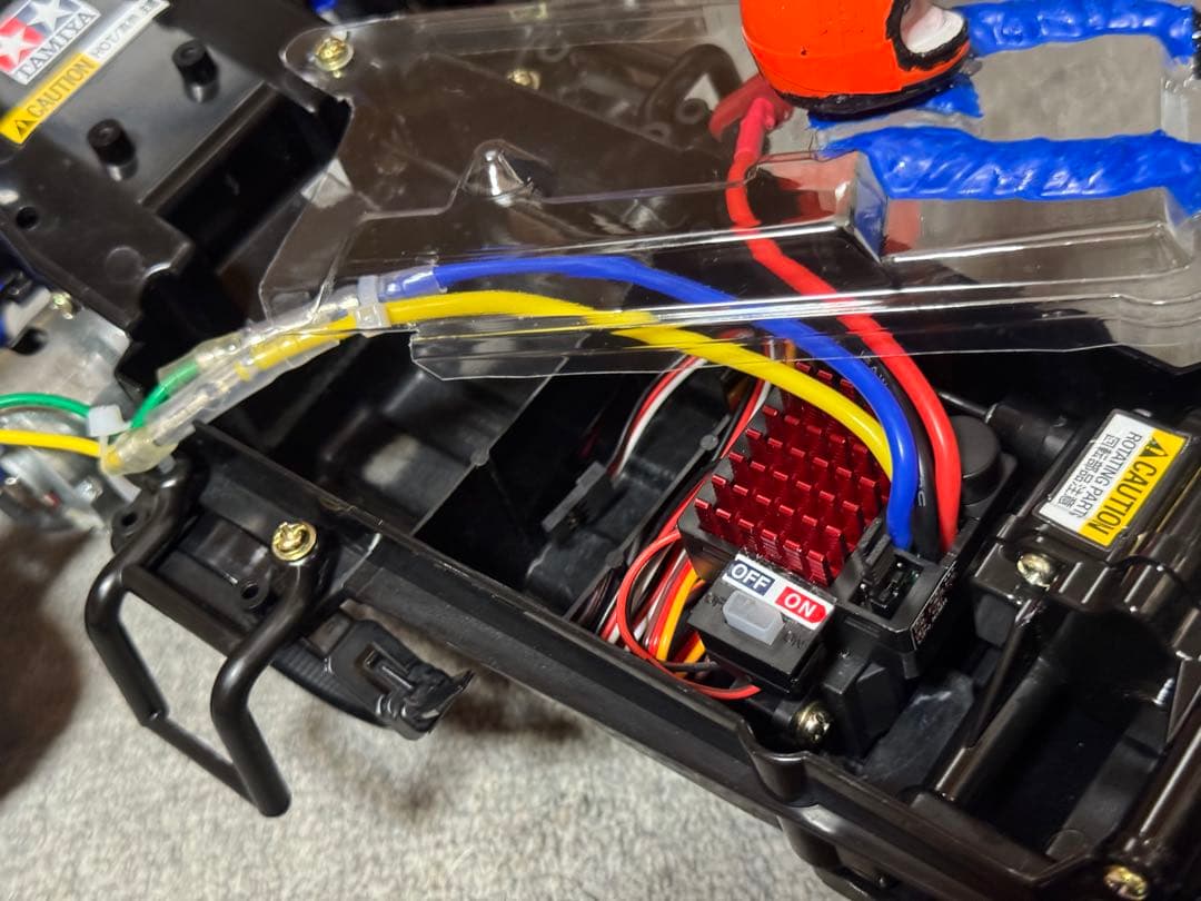 ほぼ新品未走行！タミヤサンダーショット4WDモーター・サーボ・ESC・OP装着車