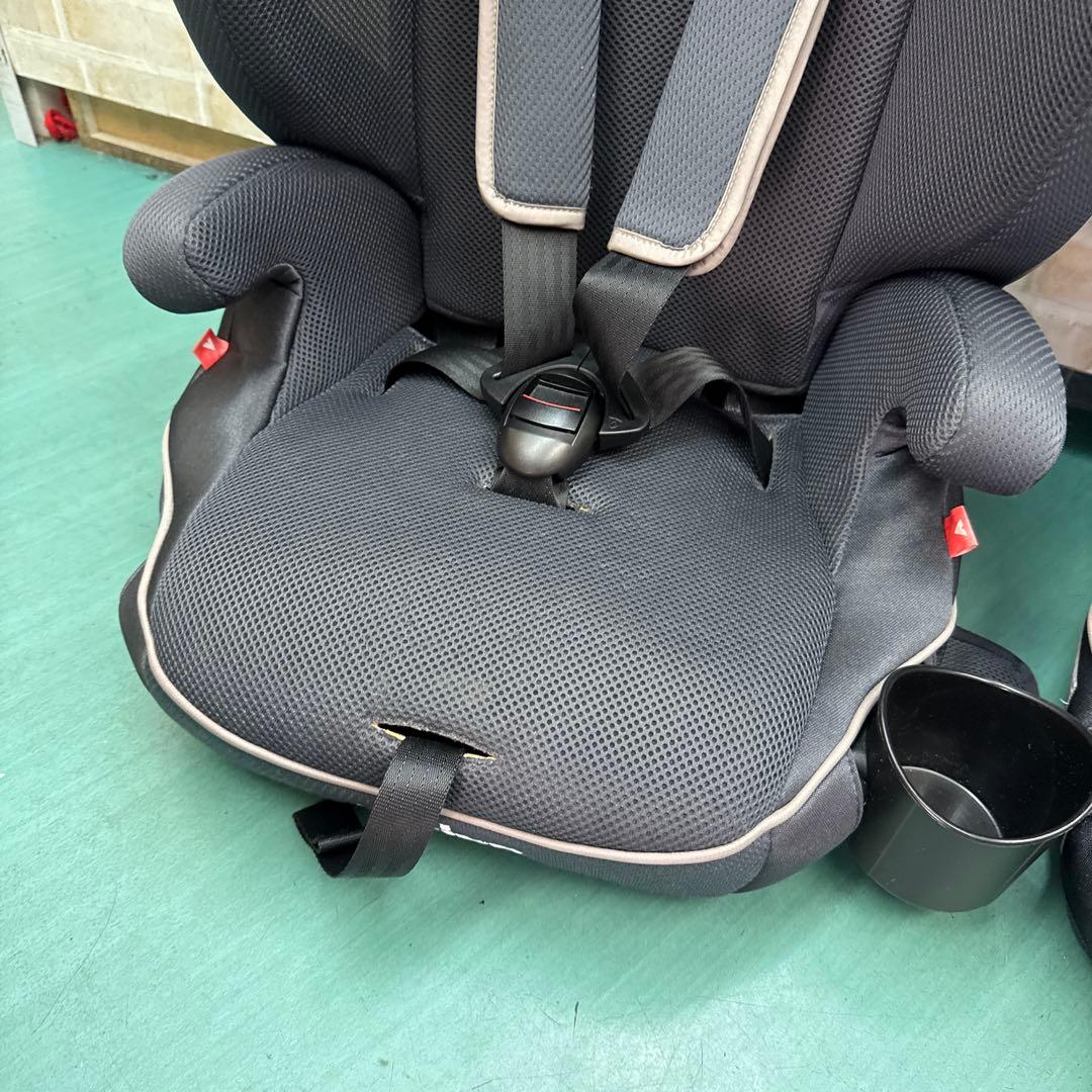 アップリカ　ジュニアシート　双子　2台セット　1才から　チャイルドシート