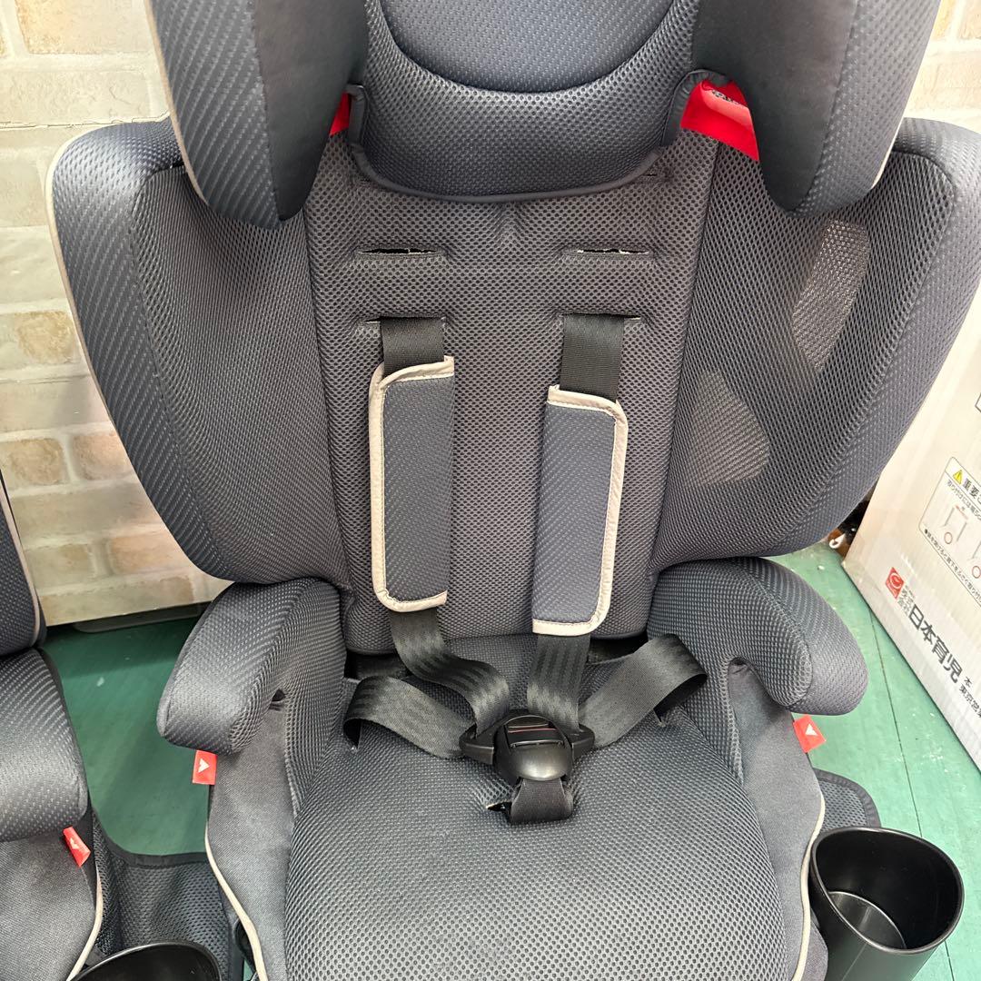 アップリカ　ジュニアシート　双子　2台セット　1才から　チャイルドシート