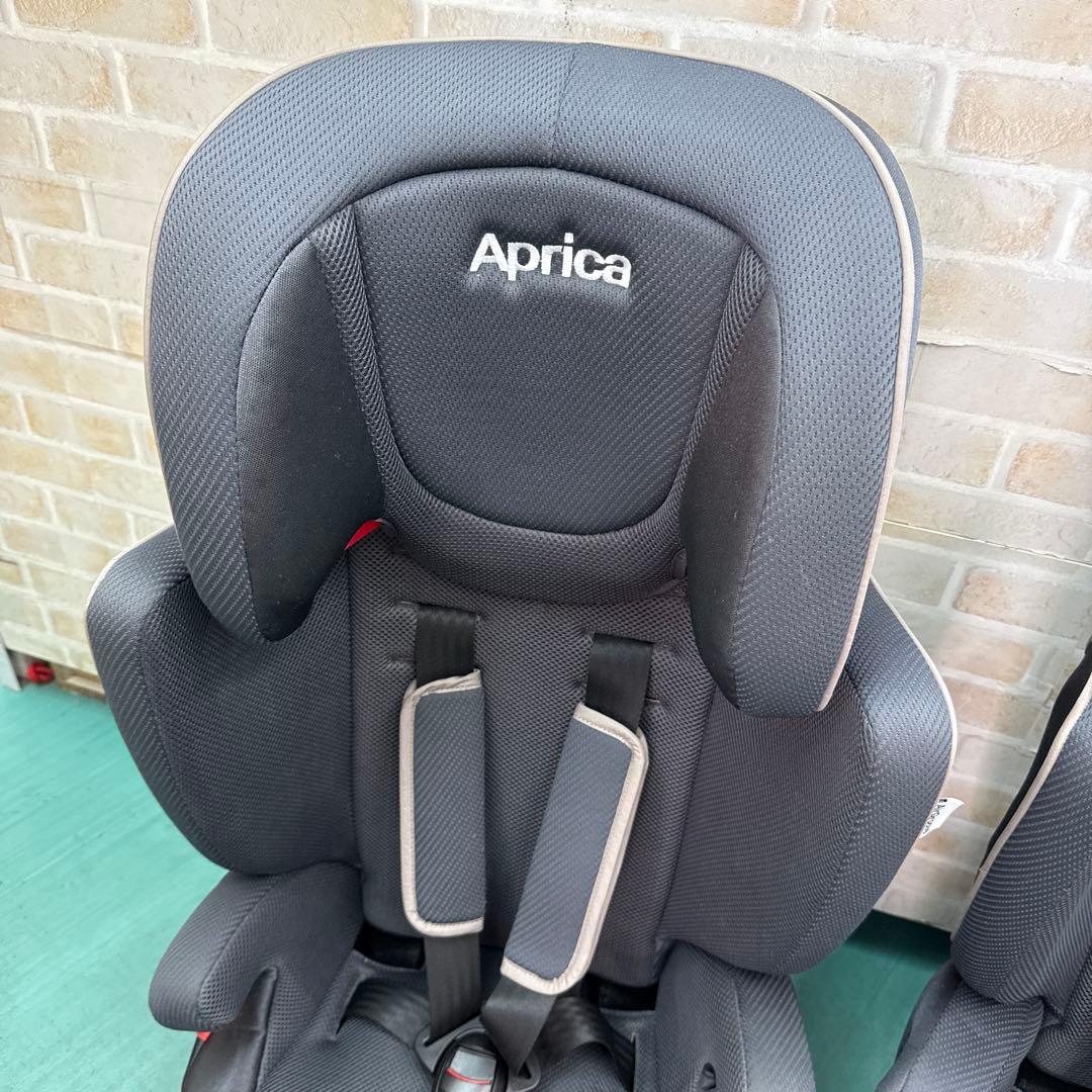 アップリカ　ジュニアシート　双子　2台セット　1才から　チャイルドシート