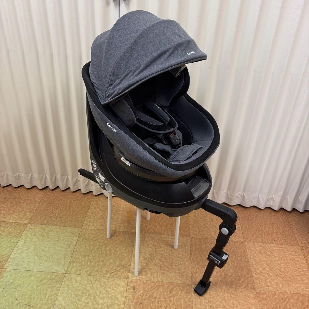 クリーニング済☆綺麗☆　コンビ　クルムーヴ　ISOFIX　エッグショック　グレー
