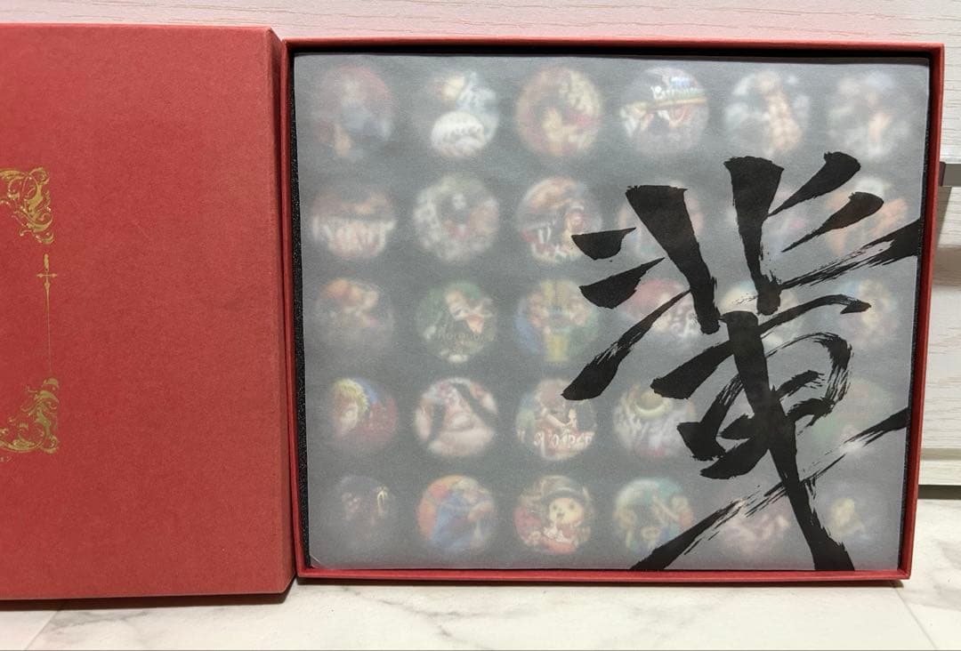 ONE PIECE 輩缶バッジ 限定コンプリートコレクション 第2弾 RED