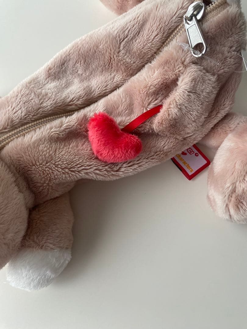 初コラボ！新品未使用 ハローキティー×ラブベアNICl ペンケース ぬいぐるみ