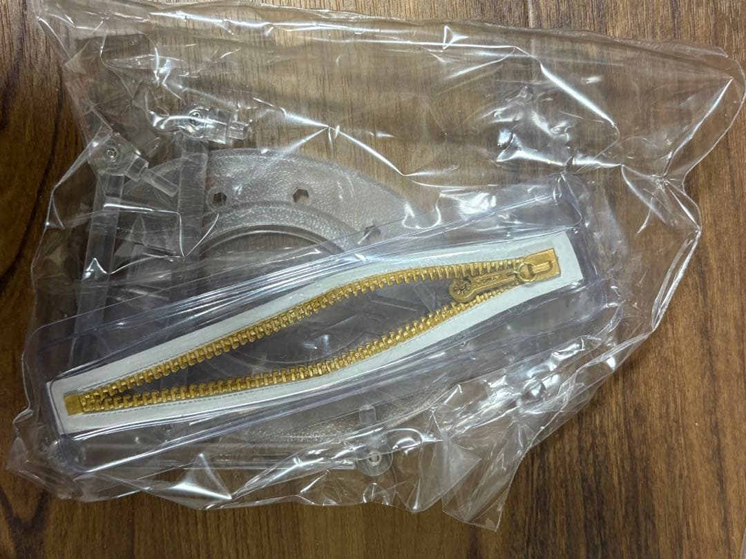 ブルーノ・ブチャラティ スワロフスキー限定版　荒木飛呂彦　超像可動　完品