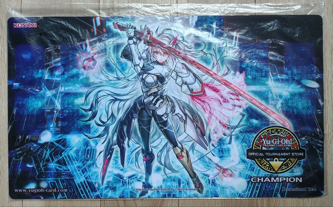 遊戯王 公式 プレイマット 閃刀姫＝ゼロ OTS 未開封 EU版 遊戯王 公式 プレイマット 閃刀姫＝ゼロ OTS 未開封 EU版 遊戯王 公式