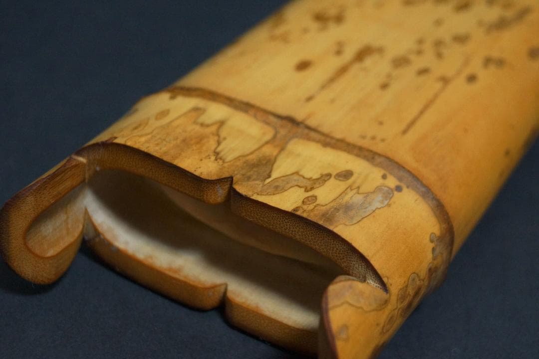 茶道具 斑竹 桶扁形造形 壁掛花入 華入れ 花入 銅製筒入☆