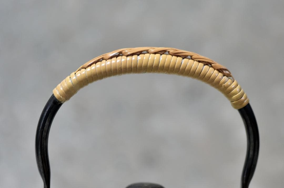 秀峰堂　いぶし銀湯沸かし【極上品】　銀瓶　囲炉裏/お茶道具