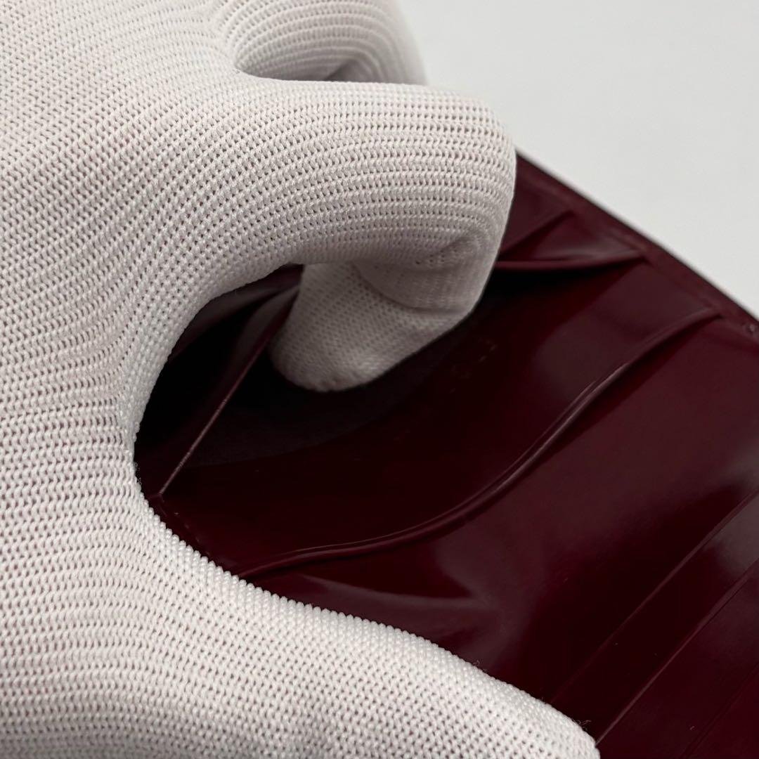 美品】Cartier レザー 2つ折り財布 パンテール がま口 プレート ロゴ