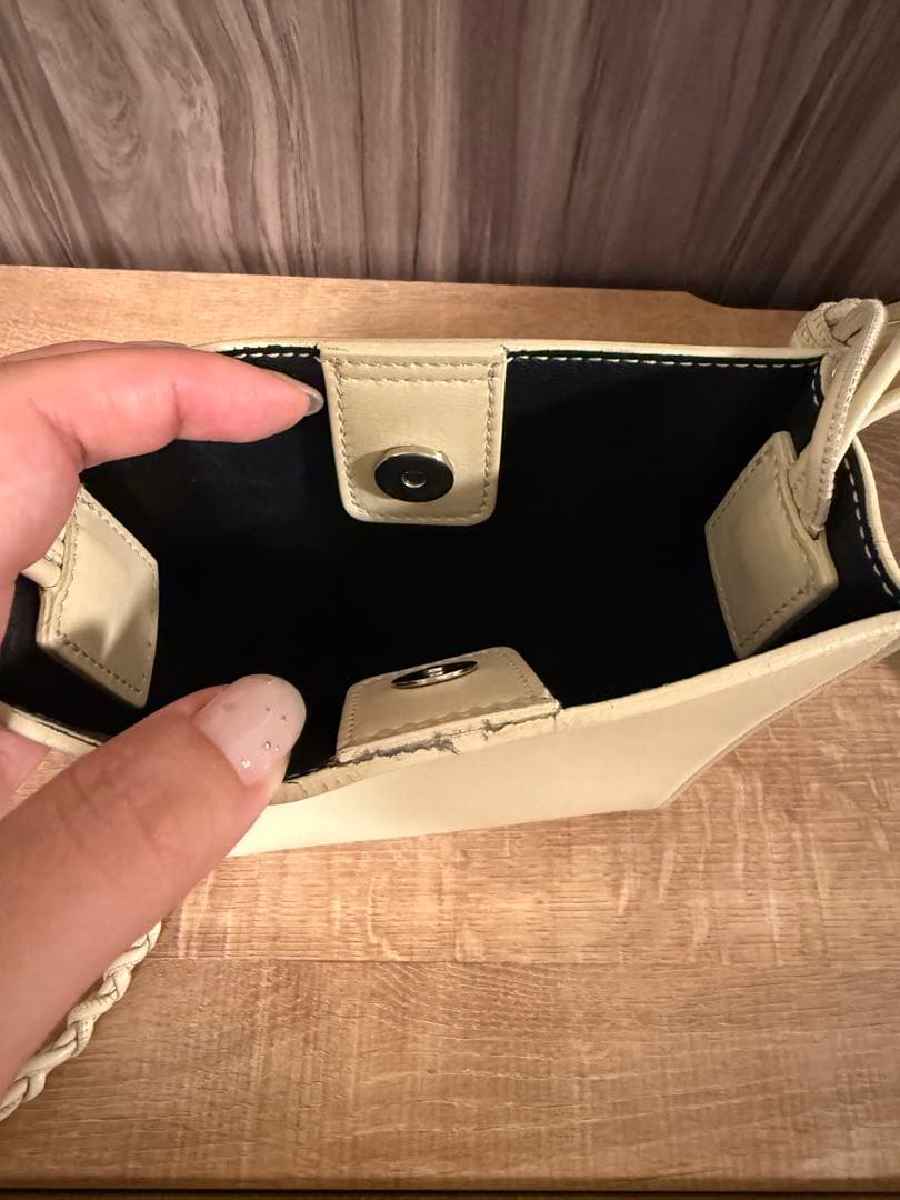 JIL SANDERジルサンダー タングル　スモール　クリーム