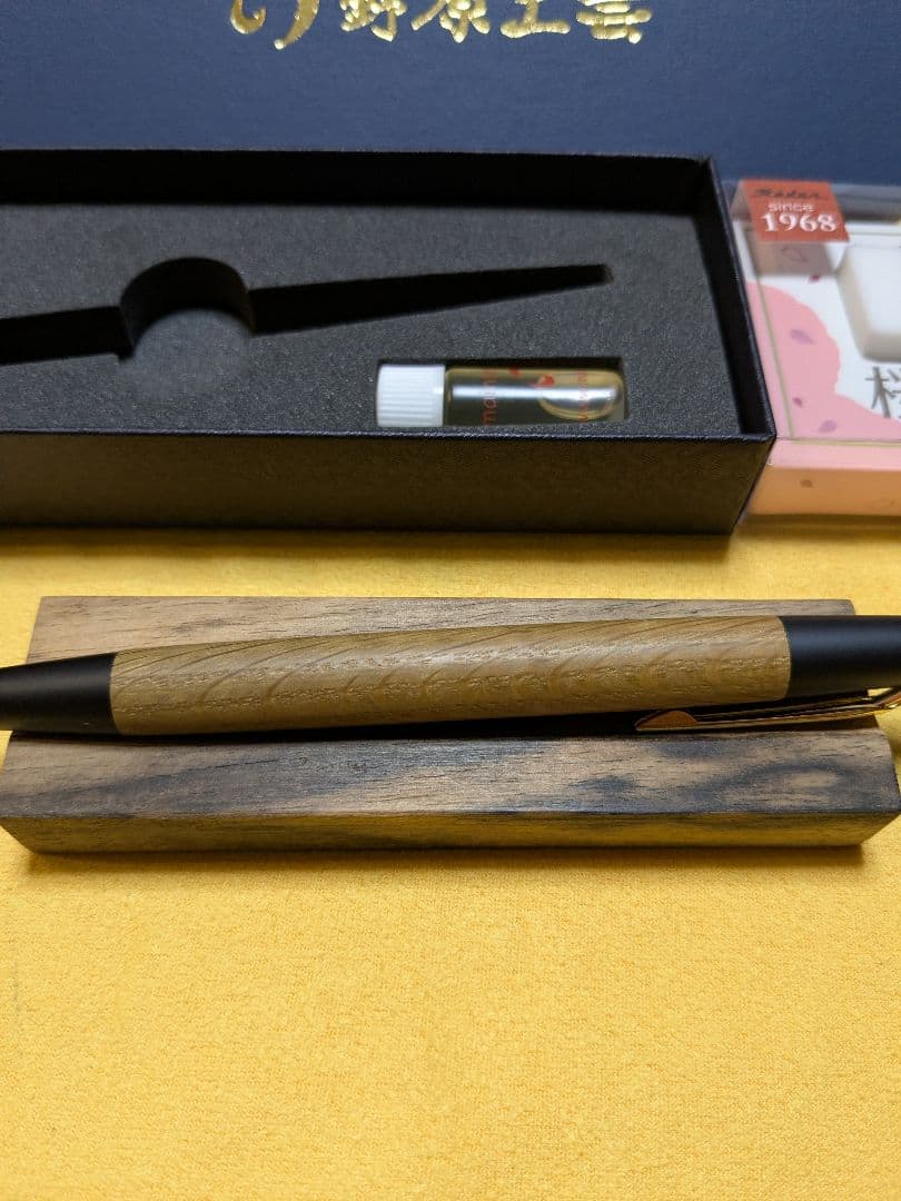 野原工芸　新型シャープペンシル　楢　ゴールド金具