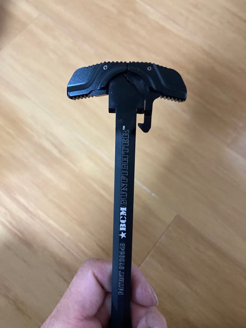 BCMガンファイターアンビレクストラスチャージングハンドル