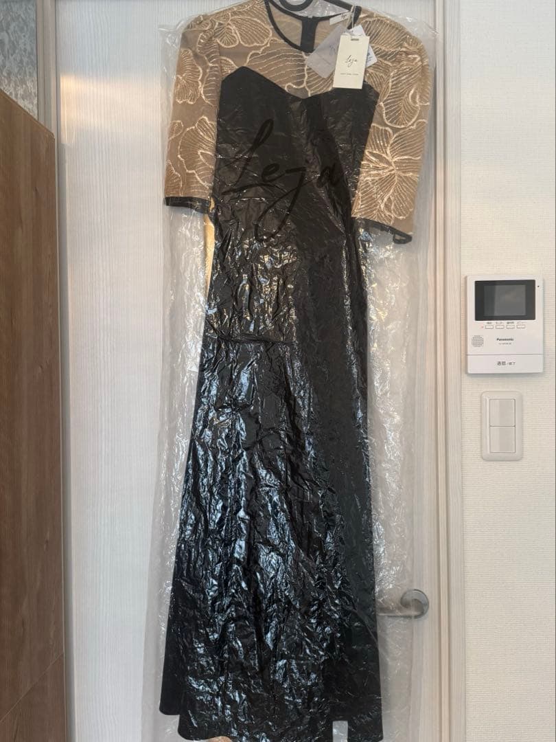 Leja ブラック・ゴールド ロングドレス