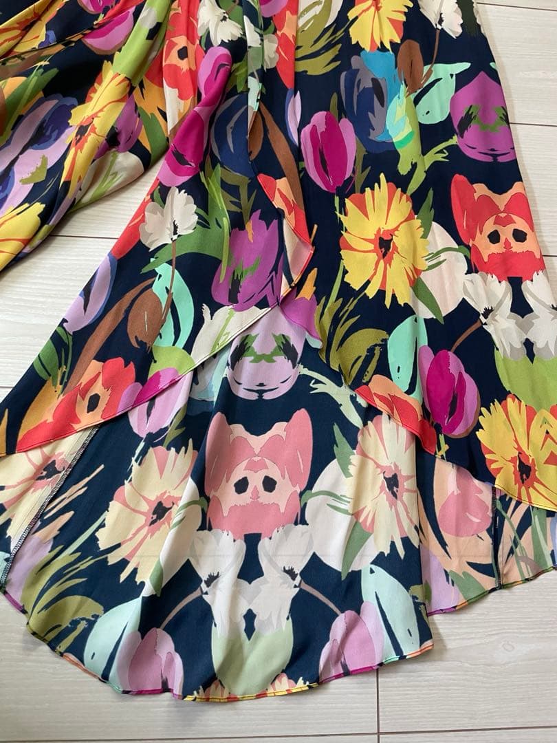 グレースコンチネンタル フラワープリント ラップパンツ