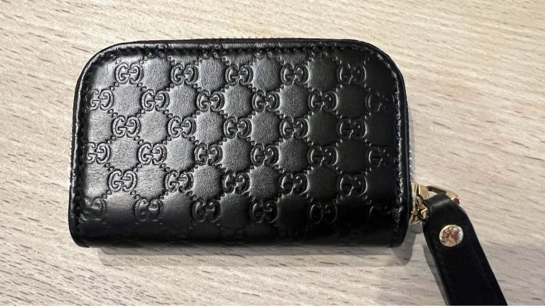 し*ิ様 【美品　一点限り】グッチ GUCCI 小銭入れ　マイクロGG シマ レ