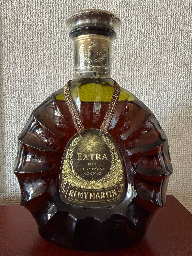 ブランデー REMY MARTIN EXTRA FINE CHAMPAGNE COGNAC Acheter spiritueux Cognac Remy Martin Extra (sans prix de réserve