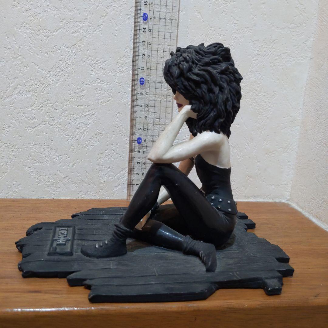 DC サンドマン スタチュー【デス】グラフィティデザイン シリアルNo