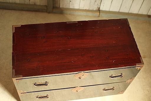 綺麗な丸金具庄内箪笥 抽斗2段 タンス 収納 古家具 古民