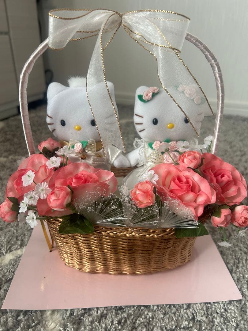 ハローキティ ぬいぐるみ バスケット 箱あり