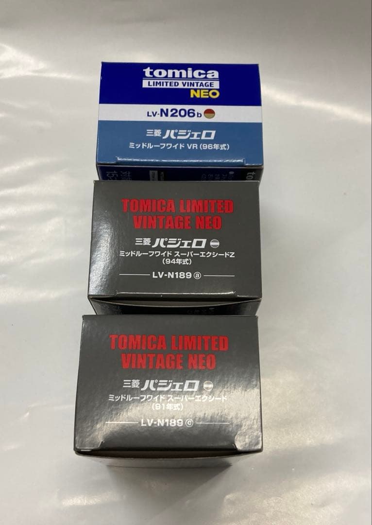トミカリミテッドヴィンテージ ネオ 三菱 パジェロ３台セット