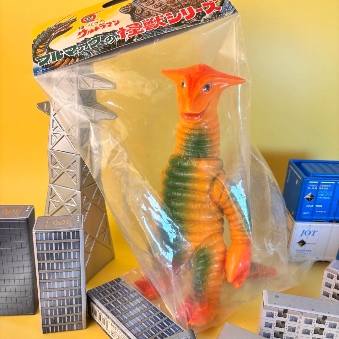 ブルマァク　サドラー　オレンジ　ソフビ　帰ってきたウルトラマン