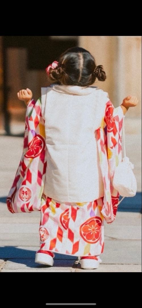 七五三用子供着物 赤と白の花柄