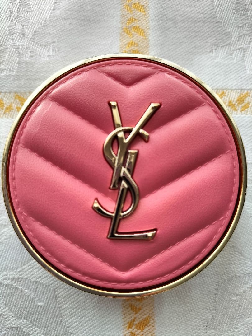 【新品・未使用】イヴ・サンローラン　 メイクミーブラッシュ パウダーS ９３他