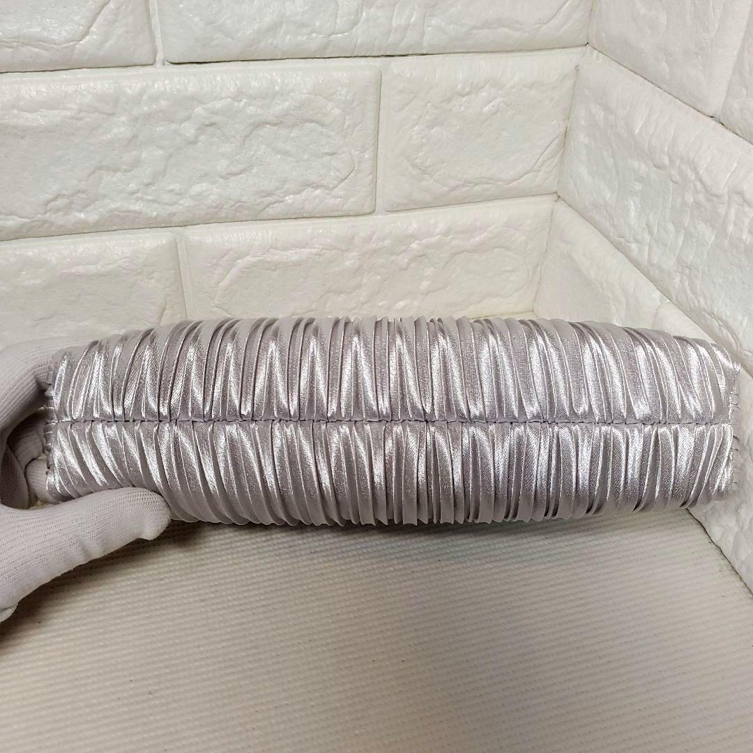 【極美品】Tokyo SOIR シルバー プリーツ パーティーバッグ 箱付き