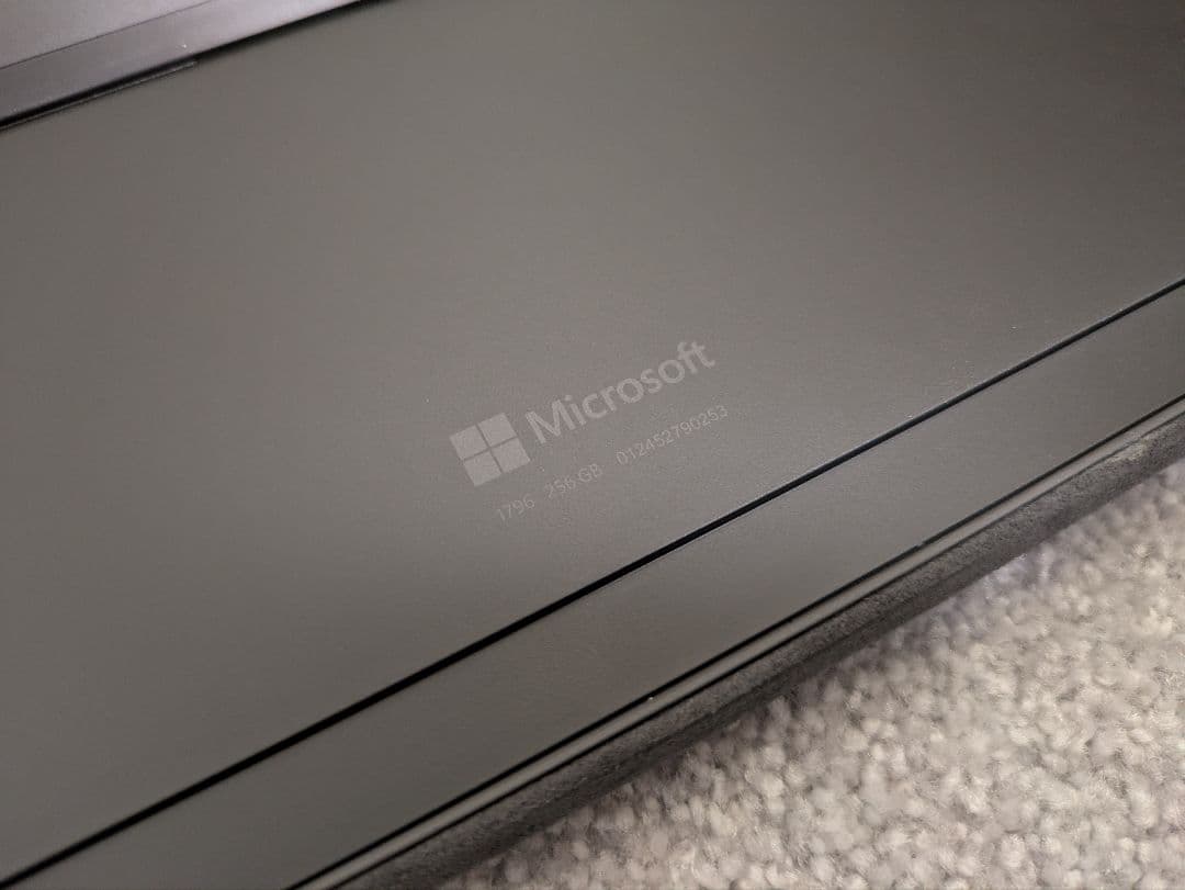 Surface Pro 6/i5/256GB/8GB キーボードカバー付き Amazon.co.jp