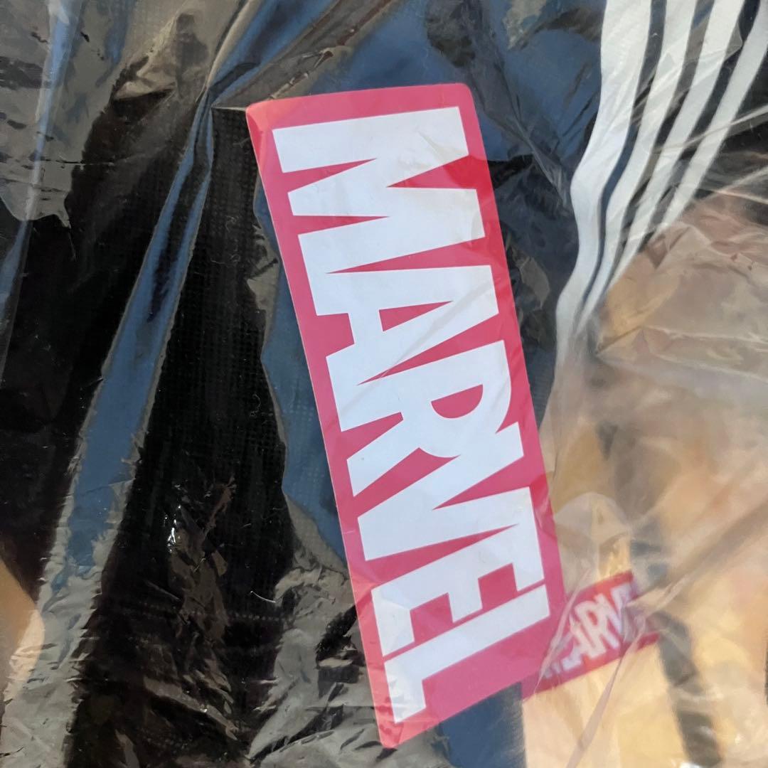 MARVEL スパイダーマン　ヴェノム　ギガジャンボ　メタリック生地ぬいぐるみ