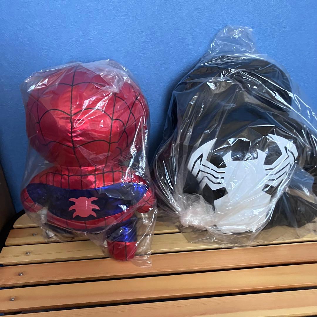MARVEL スパイダーマン　ヴェノム　ギガジャンボ　メタリック生地ぬいぐるみ