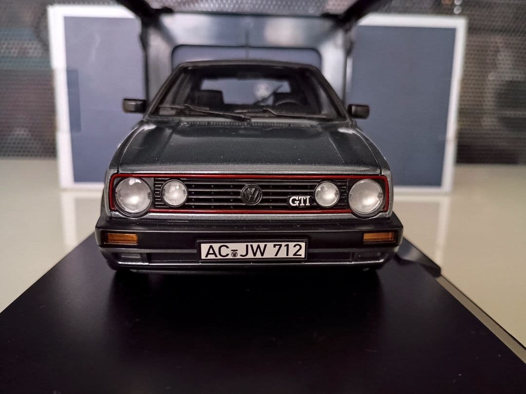 ノレブ VW GOLF フォルクス ワーゲン ゴルフ 2 GTI 1/18